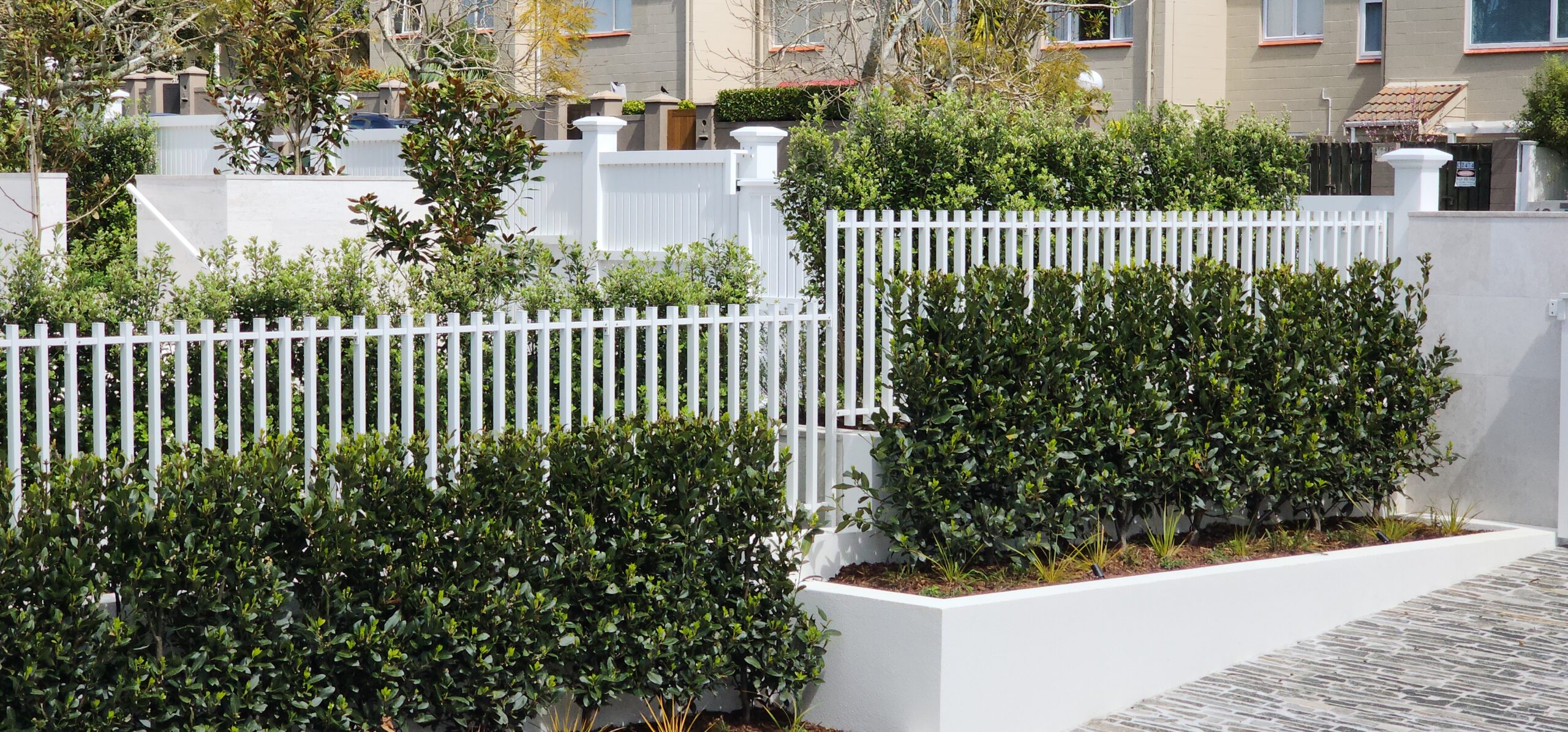 Fin Rail Aluminium Balustrade