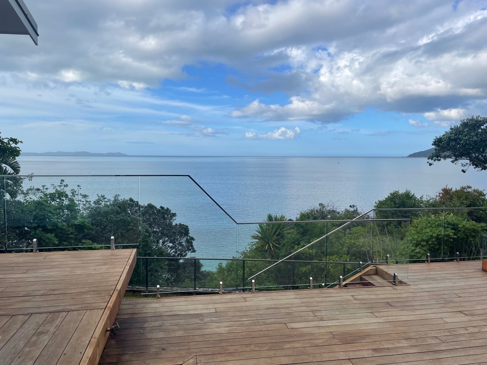 Glass balustrade Auckland — coastal property