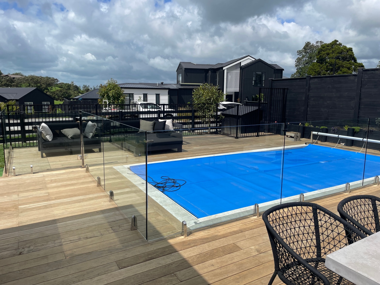 Shower screen Auckland — custom frameless design