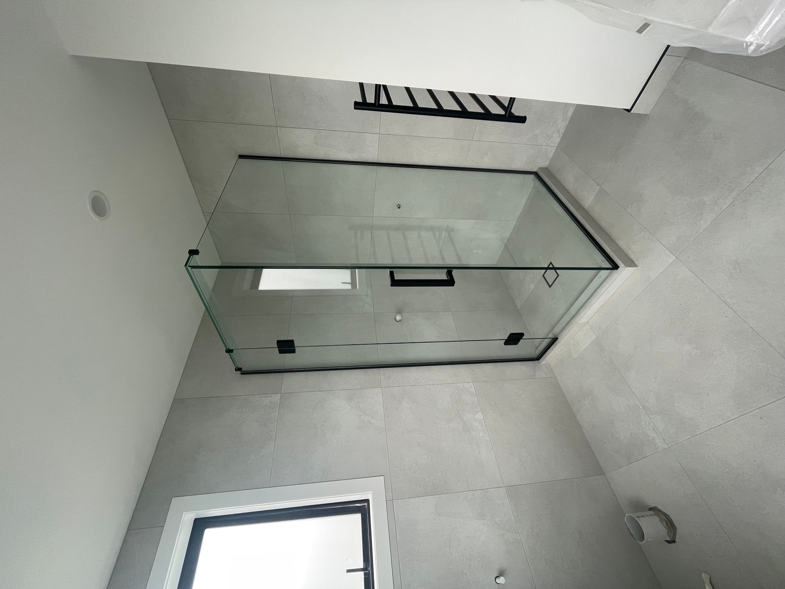 Aluminium pool fencing Auckland — modern design